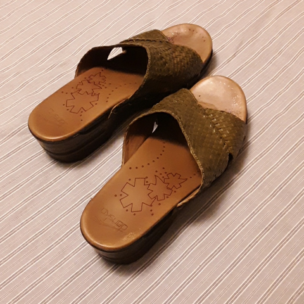 Dansko Mila Woven Leather Criss Cross Slides